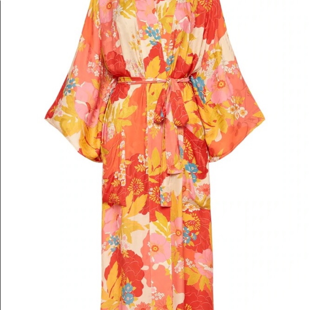 Tyler Maxi Robe - Picture 4 of 5